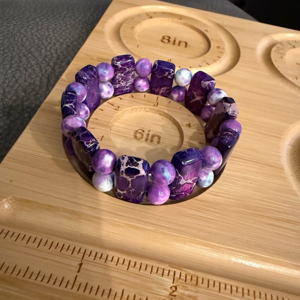 The beautiful purple Phosphosiderite double beaded bracelet is so elegant